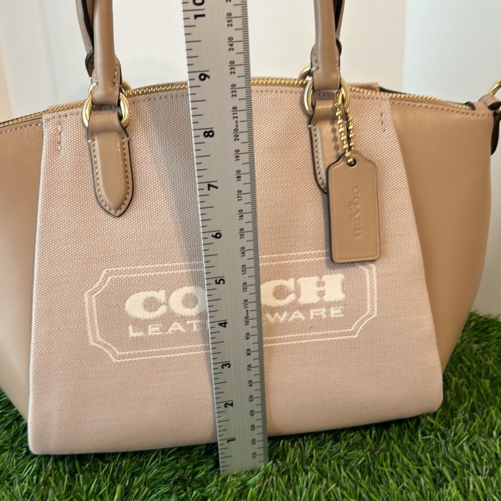 Coach Badge Jacquard Elise Satchel with Convertible Straps NWT - Picture 7 of 16